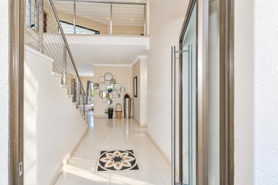 5 Bedroom Property for Sale in Birdwood Estate North West